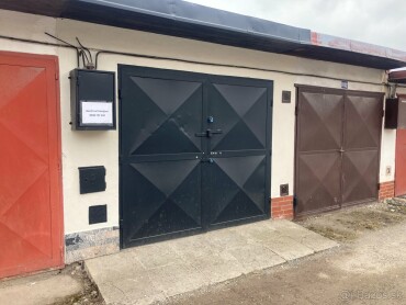 Prenájom garáže na skladovanie a parkovanie na Ludvika Svobody