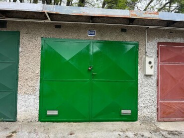 Prenájom garáže s elektrinou na Mládežníckej ulici v BB