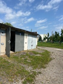 Na prenájom garáž v Žiari nad Hronom s elektrinou