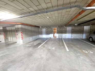 Prenájom parkovacieho státia s kobkou v garáži