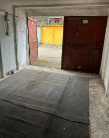 Predaj garáže s pozemkom na ul. Teplická, Nové Mesto