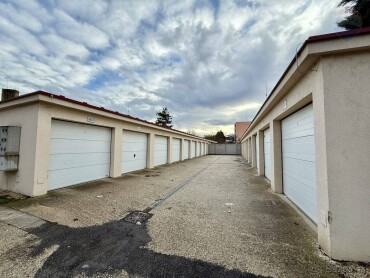 Prenájom garáže 18 m² s elektrinou v Dunajskej Strede