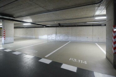 Prenájom garážového státia v projekte Vydrica, Staré Mesto