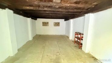 Garáž na prenájom v Trnave, Prednádraží