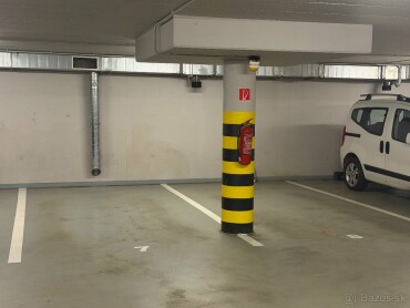 Prenájom garážového parkovacieho miesta na Lazaretskej ulici v Bratislave