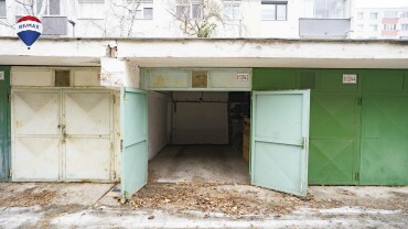 Na predaj garáž vo Vrakuni s prístupom na elektrinu