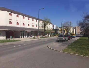 Garáž na predaj, Korytnická ulica, Bratislava