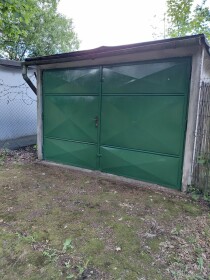 Na predaj prefabrikovaná garáž s jamou v centre mesta