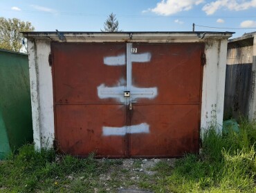 Na predaj betónová garáž v Šamoríne