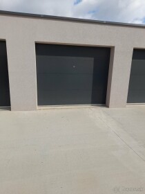 Prenájom samostatnej garáže v Malinove s elektrinou