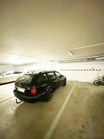 Prenájom garážového státia 18,39 m² na Kramároch, Rozvodná ul. 13C