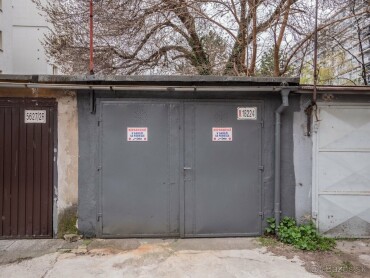 Prenájom murovaná garáž 17 m² pri trhovisku Mileticova