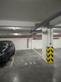 Prenájom garážového státia v Belveder Orion