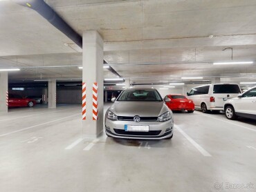 Predaj garážového miesta v podzemnej garáži na Ivanskej ceste