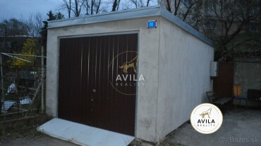 Na predaj: Garáž 19 m² v Hlohovci s elektrinou