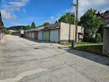 Predaj murovaná garáž pri stavebninách Jantošík