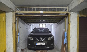 Samostatná uzatvorená garáž na predaj na Pionierskej v Bratislave