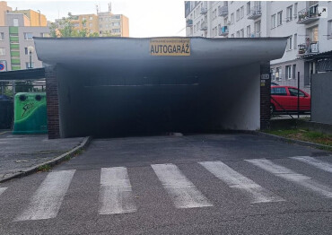 Prenájom uzamykateľného garážového boxu na Ondavskej ulici v Ružinove