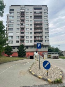 Predaj vnútorného parkovacieho státia v Bratislave - Lamač