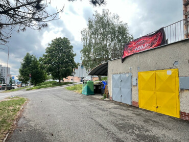 Prenájom garáže 16 m² na ul. Generála Svobodu, Trenčín - Juh II