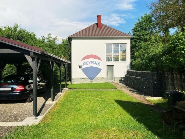 Predaj murované garáže s elektrinou a diaľkovým ovládaním v bytovom dome