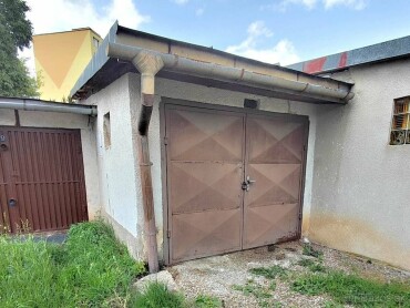 Prenájom garáže s elektrinou na Kukučínovej ulici v Snine