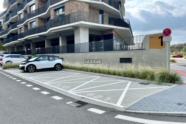 Parkovacie státie v projekte UNIQ Slnečnice- zóna VILADOMY, Bratislava V