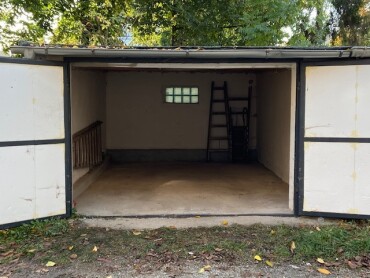 Prenájom garáže 23 m² v centre Popradu
