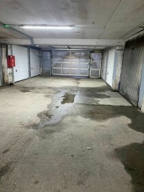 Samostatná garáž na Robotníckej ulici v Novom Meste