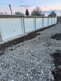 Novostavba radovej garáže na predaj v Sereďi
