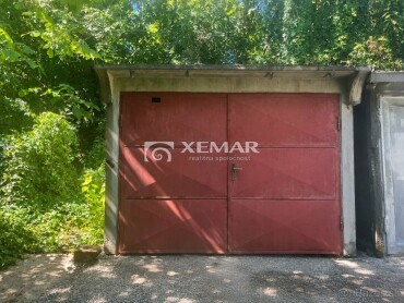 Prenájom garáže 18 m² na ulici Bočná v Banskej Bystrici