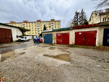 Garáž na predaj 18 m² v Košiciach na Čárskeho ulici