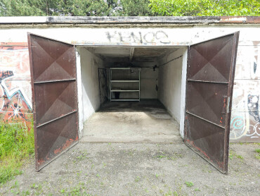 Samostatná garáž 18m² - Vyhnianska cesta