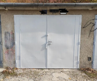 Hľadám prenájom miesta pre motorku v garáži