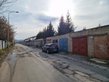 Na predaj murovaná garáž v Prievidzi