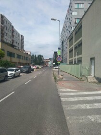Prenájom parkovacieho miesta Mraziarenská