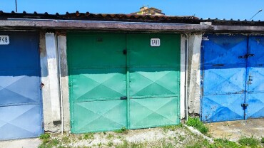 Prenájom garáže s elektrinou na Fabrickej ulici v Nitre