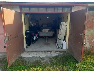 Na prenájom garáž s elektrinou v Lučenci