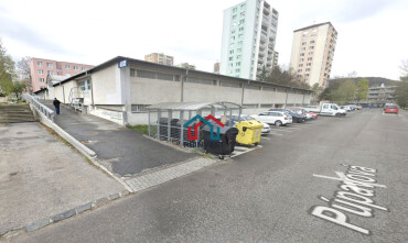 Garáž na predaj v garážovom dome na Pupavovej ulici, Bratislava – Karlova Ves