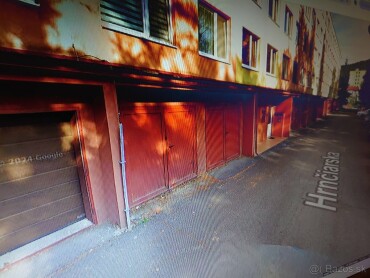 Garáž na predaj na Hrnčiarskej ulici