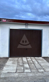 Priestranná murovaná garáž na predaj v Martin Podháj