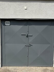 Predaj garáže v Stupave s elektrinou a montážnou jamou