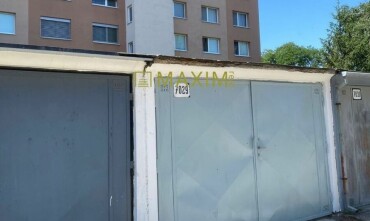 Predaj garáže s elektrinou v Stupave na ulici Železničná