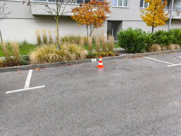 Dlhodobý prenájom vonkajšieho parkovacieho miesta na ul. Pražská