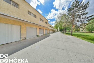 Murovaná garáž na prenájom na ulici Družstevná, Banská Bystrica