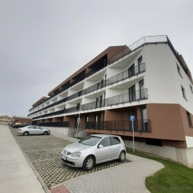 Prenájom parkovacieho státia pri bytovom dome Terra Opoy