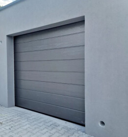 Hľadám prenájom garáže s elektrickou bránou v Prešove