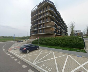 Vonkajšie parkovacie miesto na prenájom – Slnečnice, Fialová ulica