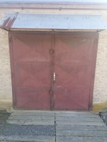 Prenájom garáže v Prievidzi na Riečnej ulici