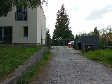 Prenájom parkovacieho miesta s elektrickou bránou v Zvolene
